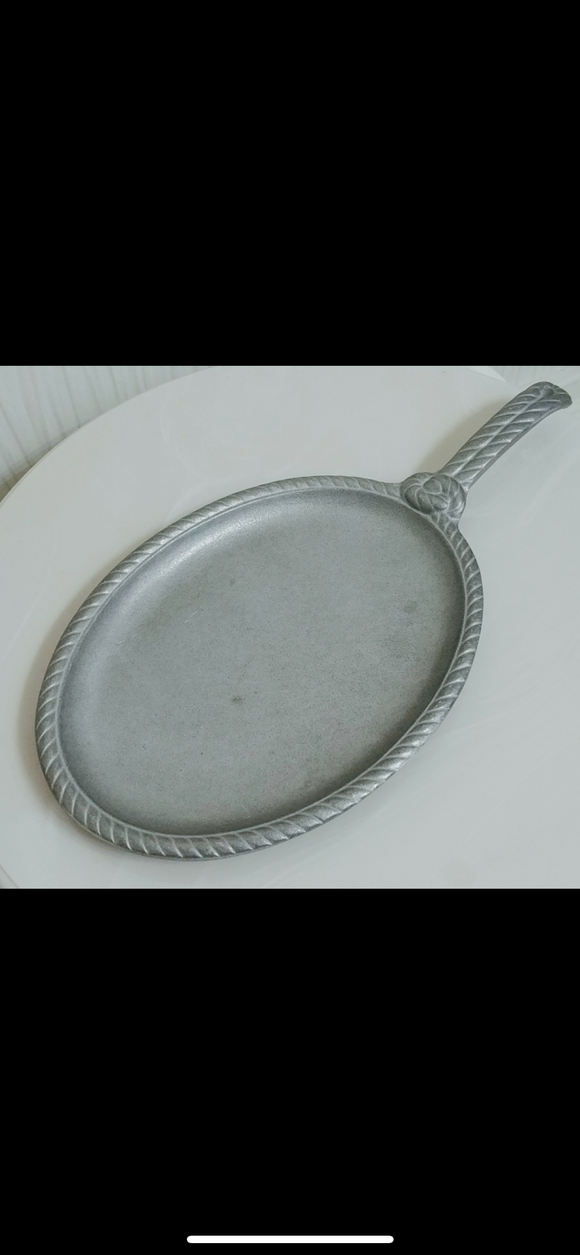 Wilton Armetale Gourmet Grillware-Oval Platter