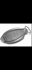 Wilton Armetale Gourmet Grillware- Fish