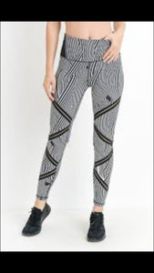 Mono B Black and White 6116 High Waist Optical Illusion Leggings